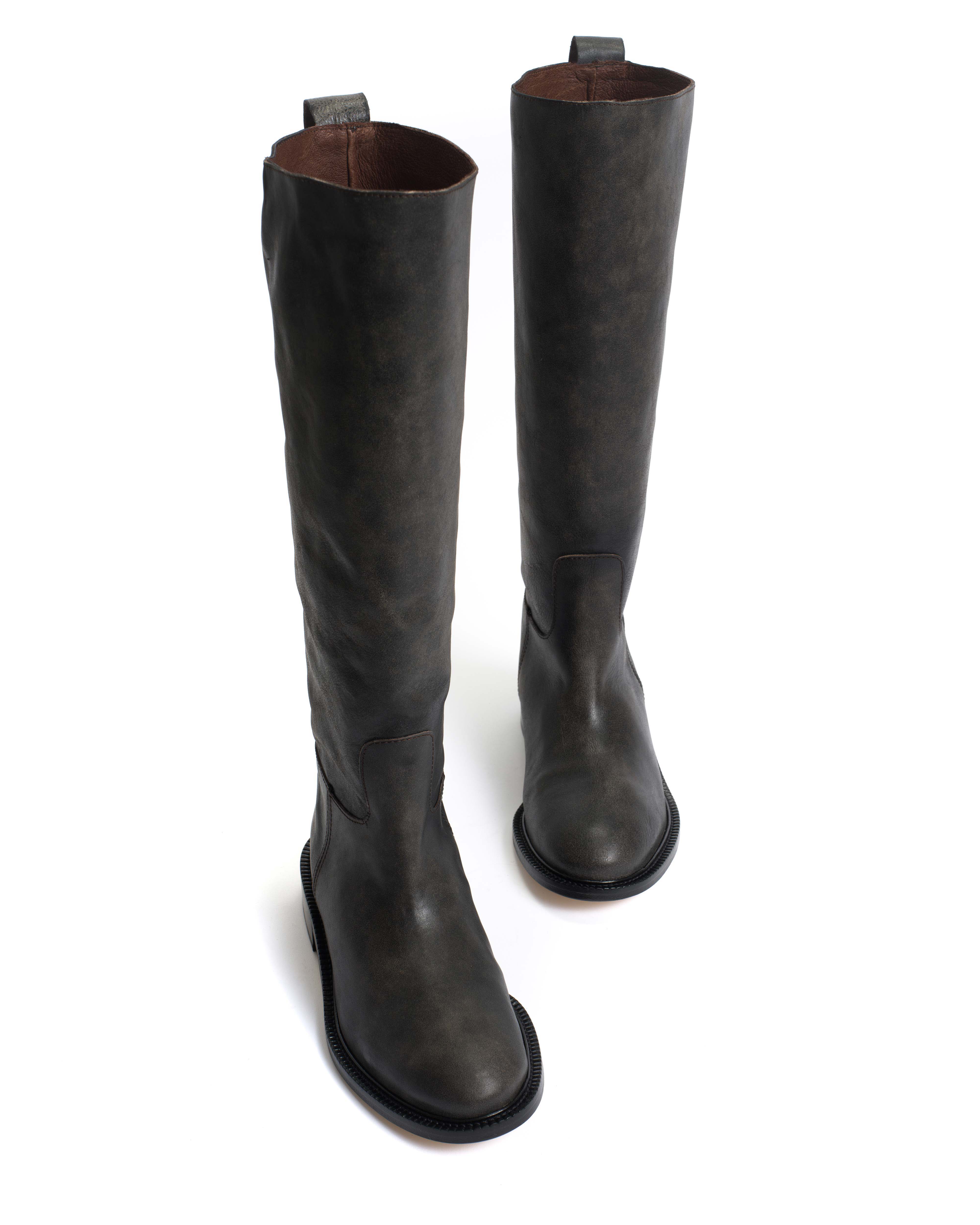 Semih Distressed vegetable tanned calf Off black - Image 4