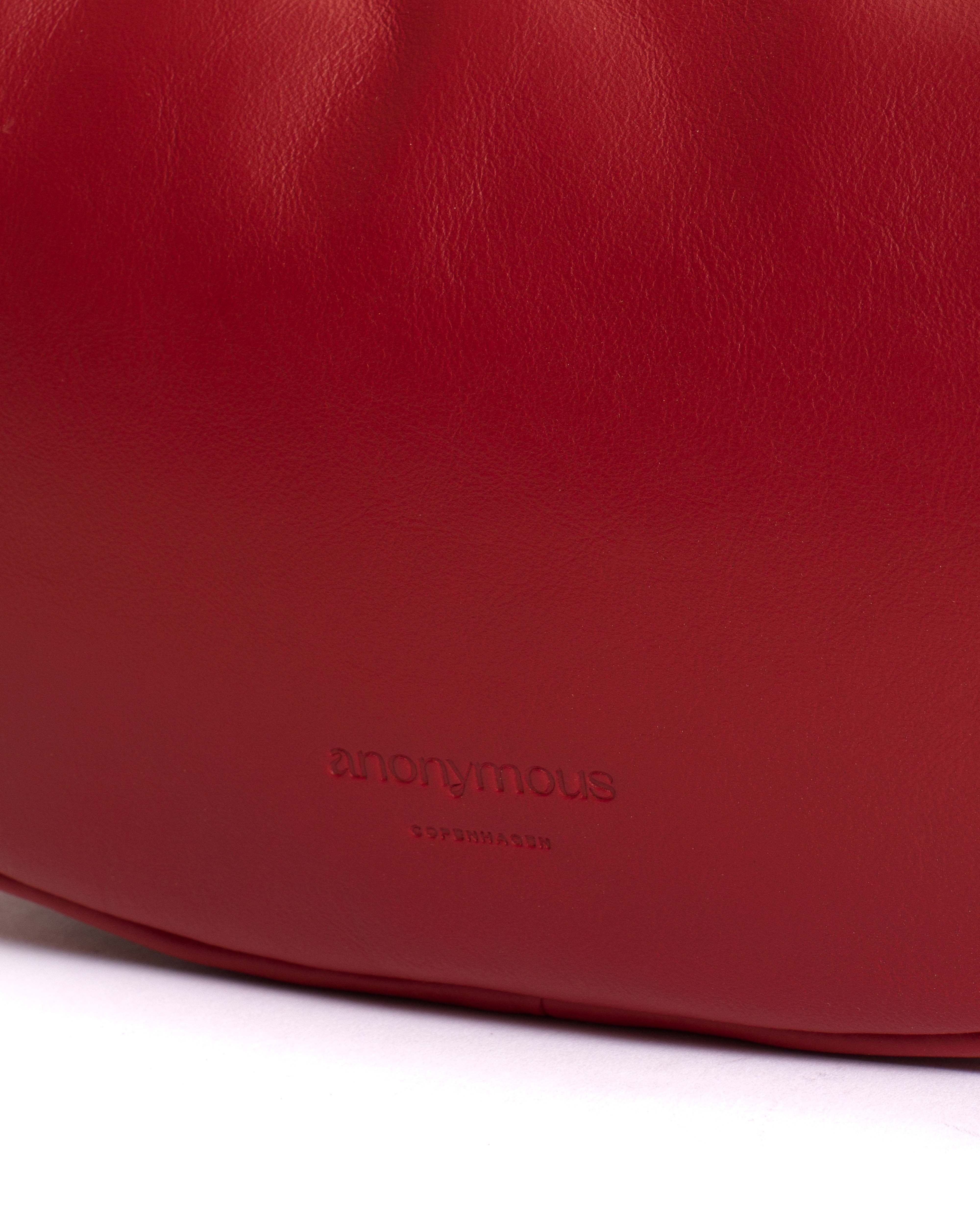 Shane petite pillow bag Soft calf Ruby red - Image 6