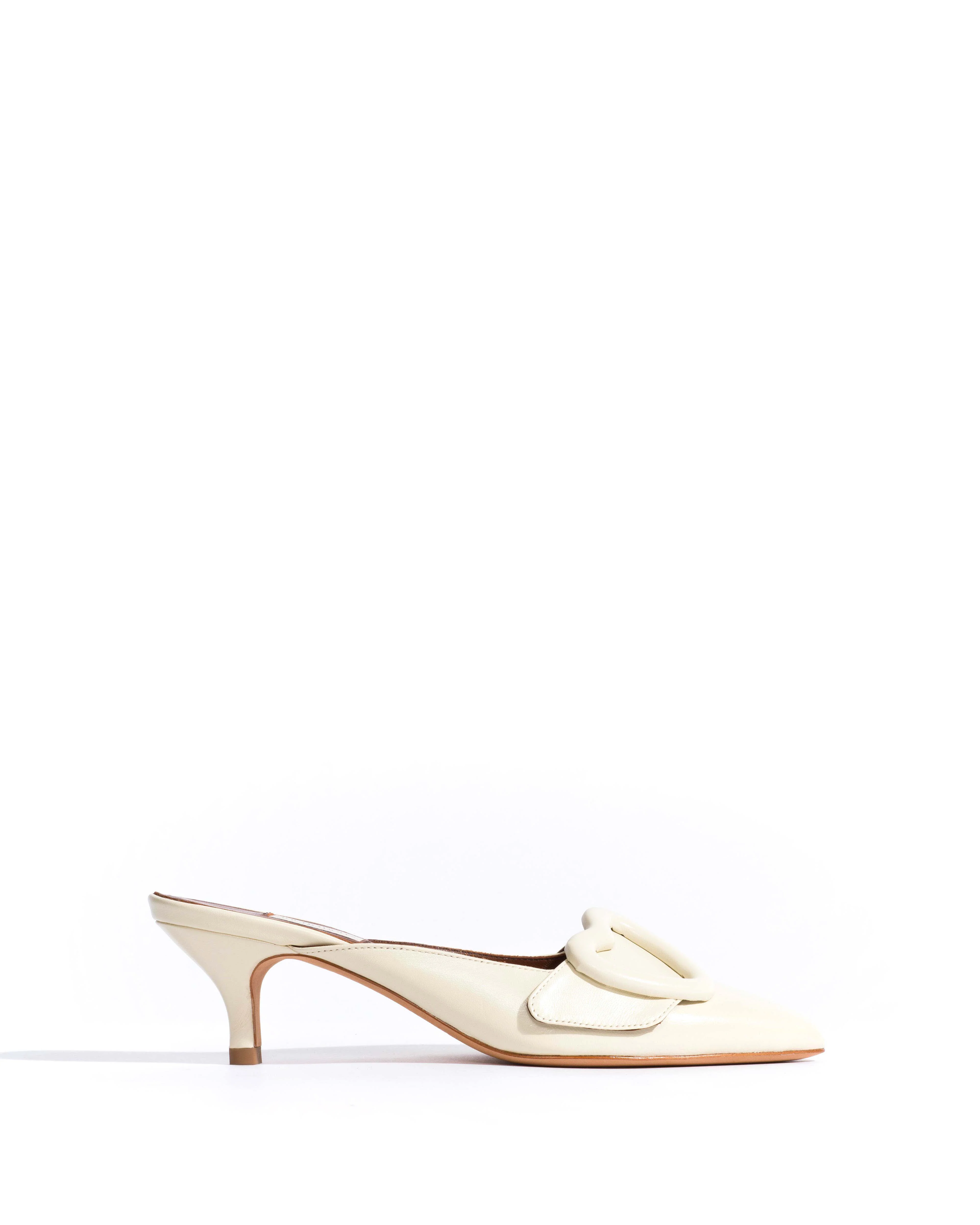 Shila 50 kitten Shiny lamb White sand