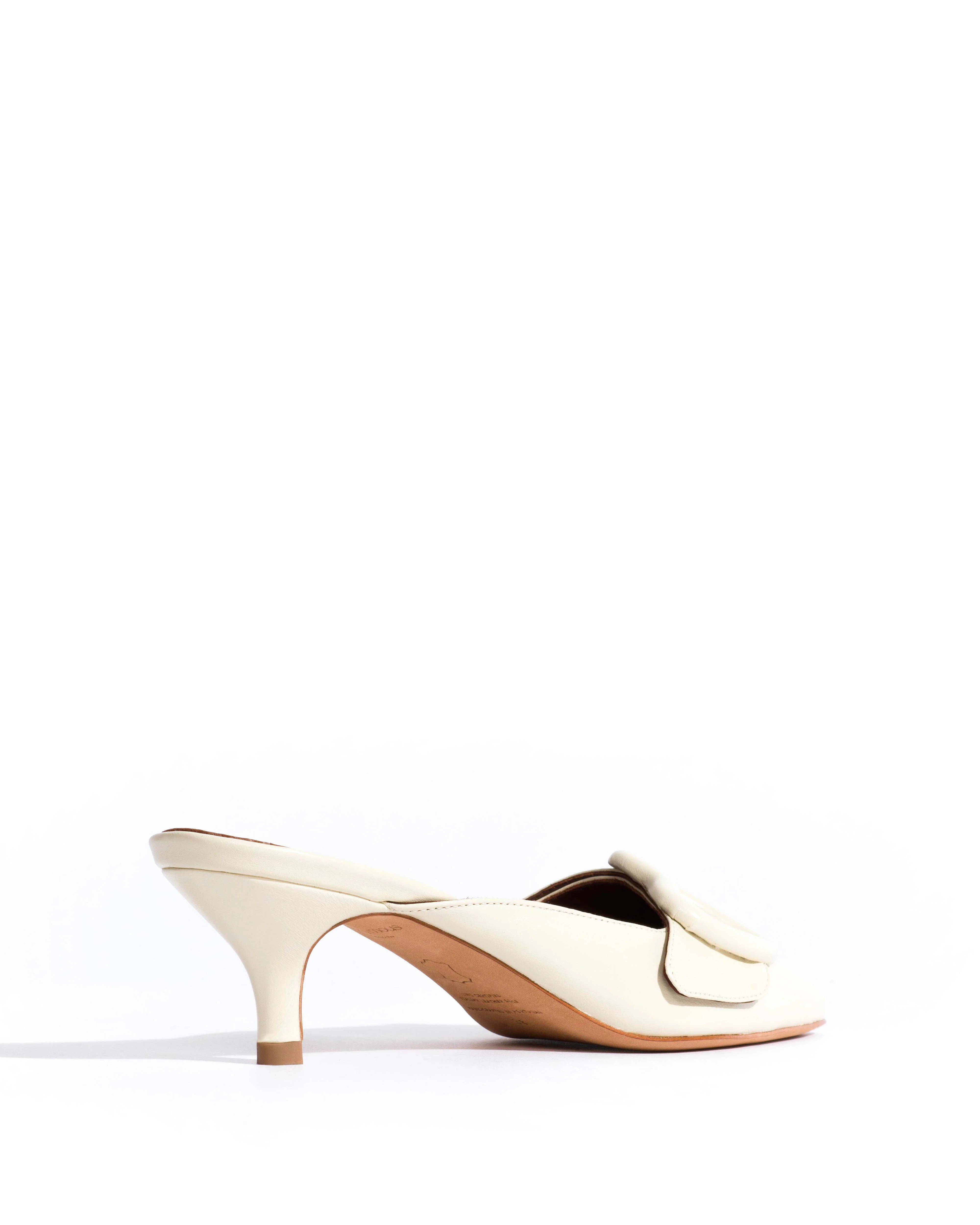 Shila 50 kitten Shiny lamb White sand - Image 4