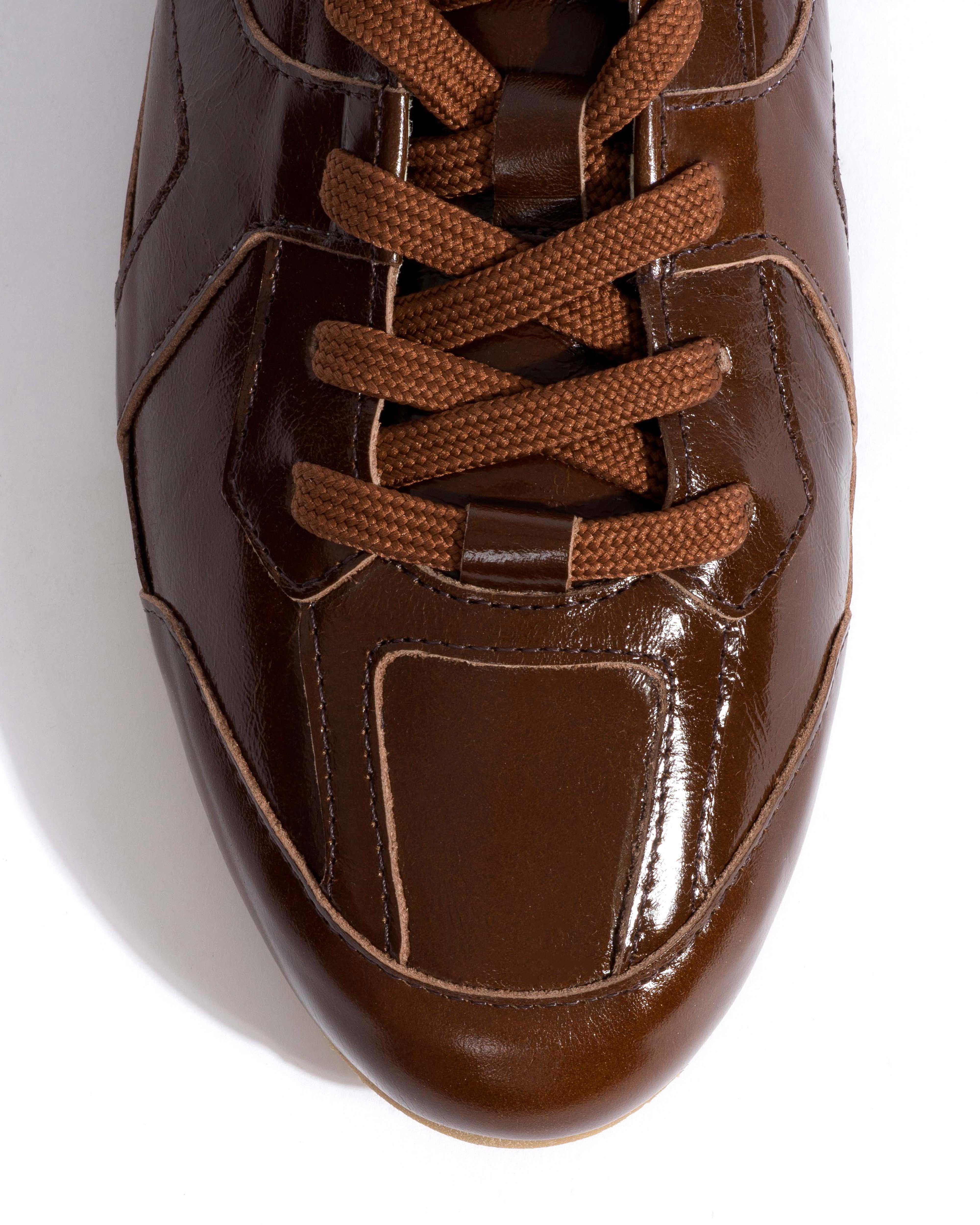 Sneakerina Crinkled polished goat Caramel brown - Image 5