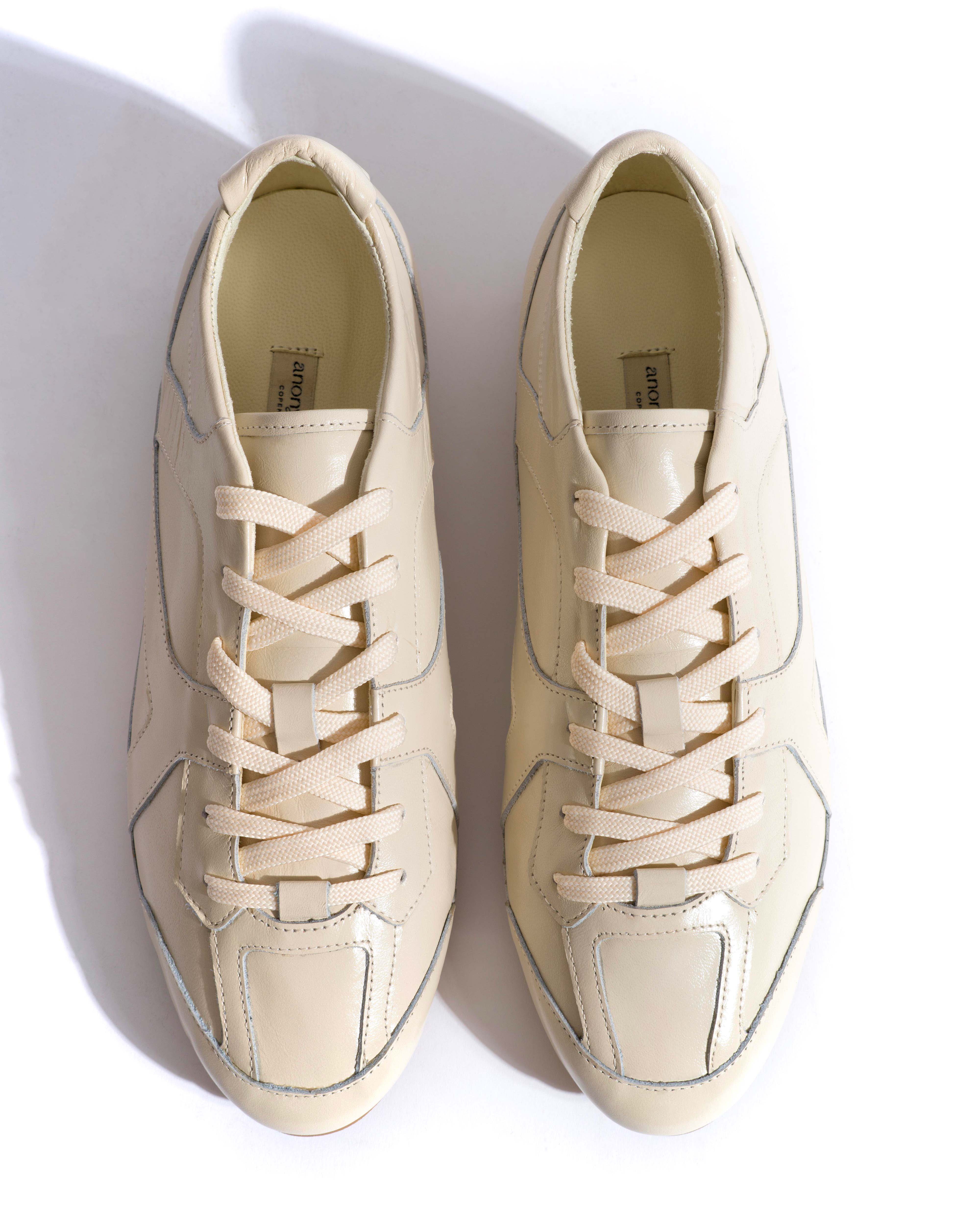 Sneakerina Crinkled polished goat White sand - Image 4