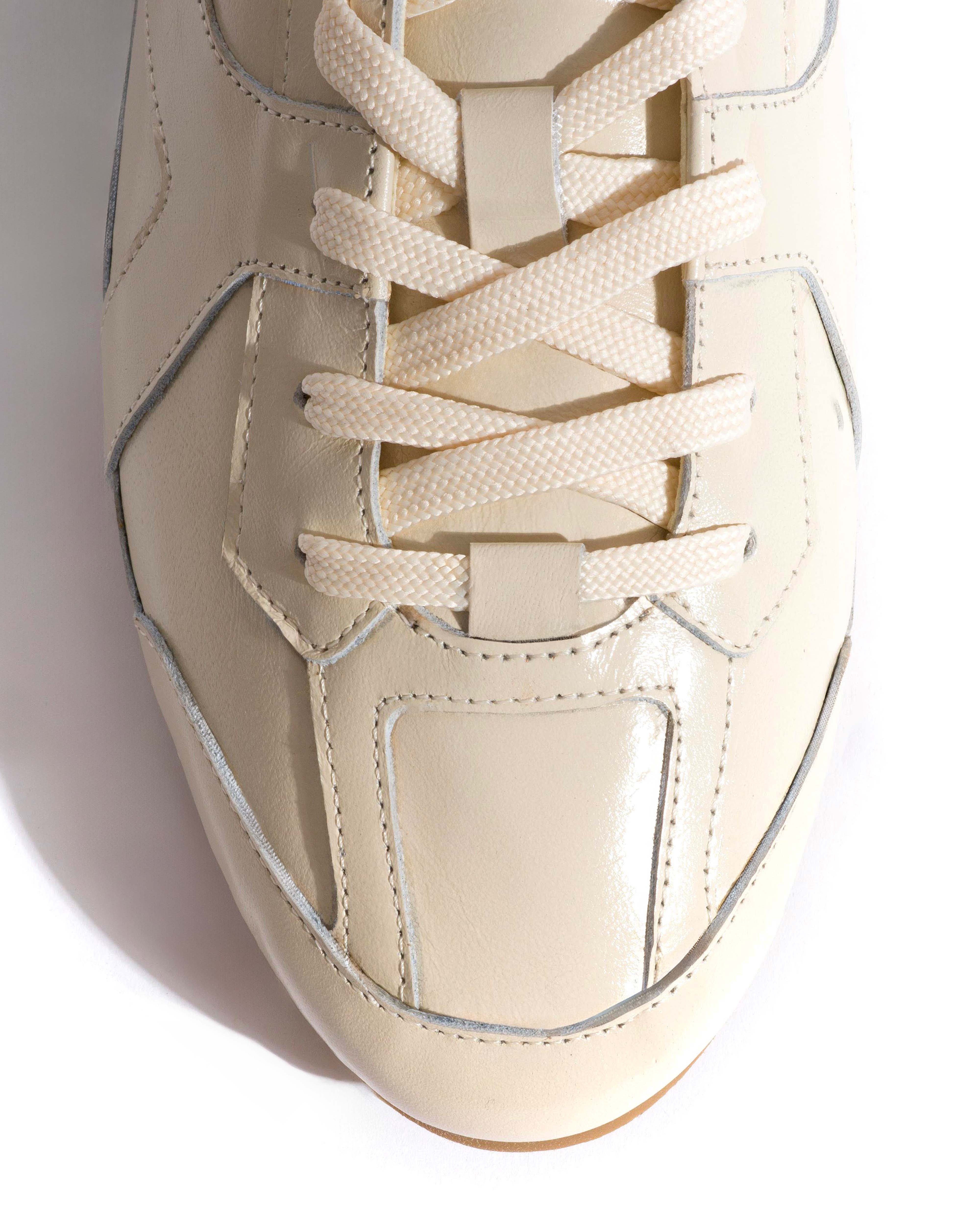 Sneakerina Crinkled polished goat White sand - Image 5