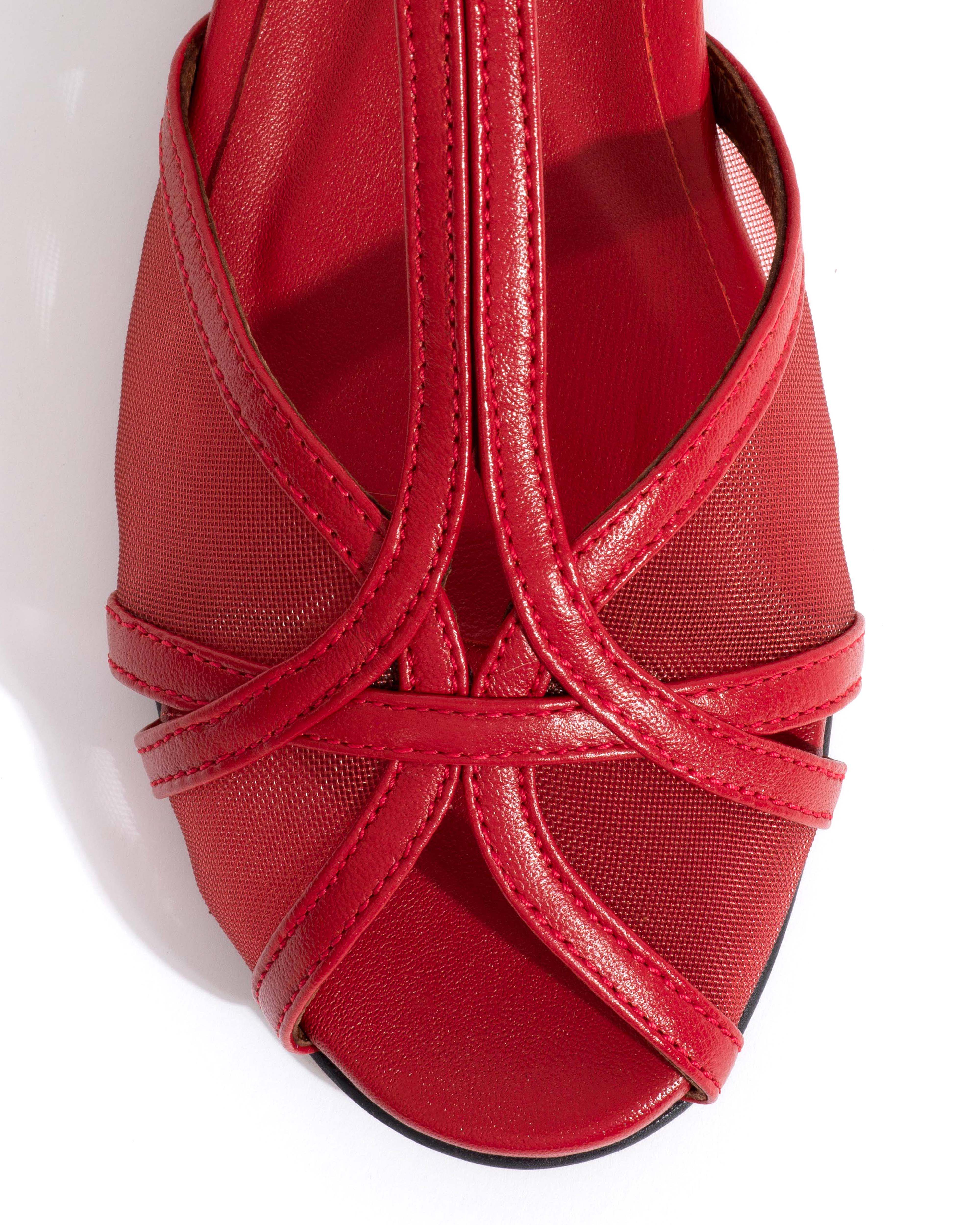 Therese 20 mesh Shiny lamb & mesh Ruby red - Image 5