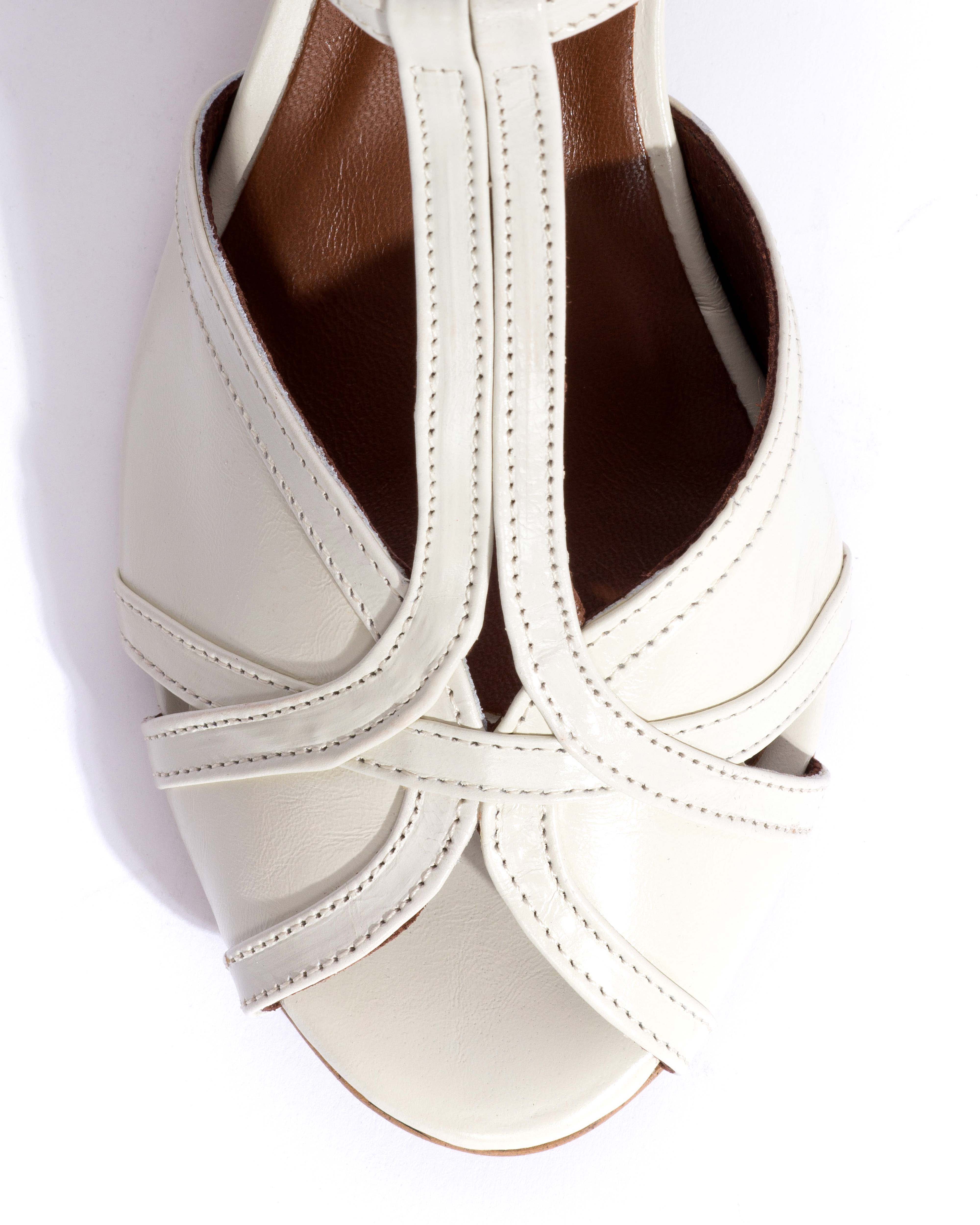 Therese 55 Crinkled polished goat White sand - Image 5