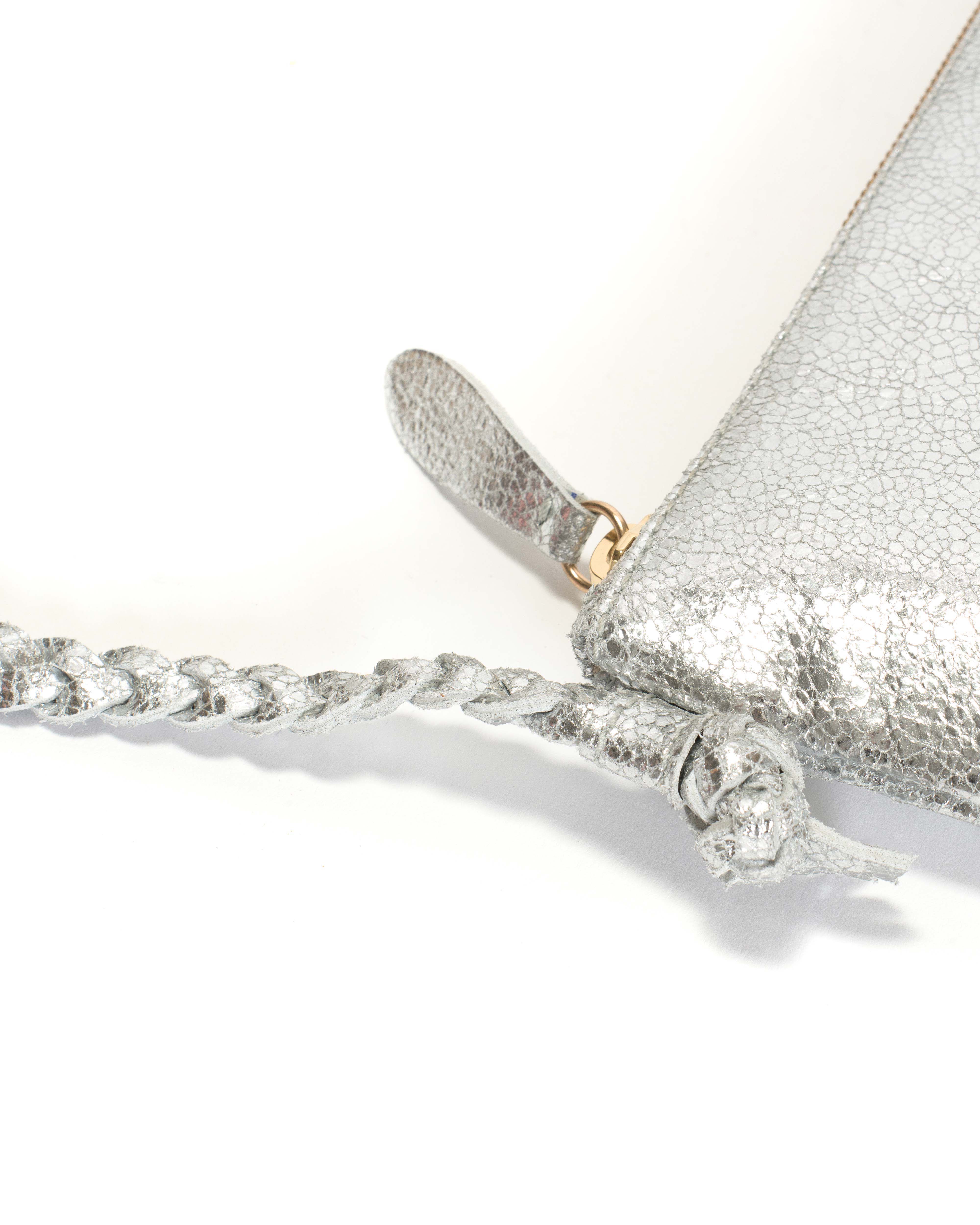 Thinna clutch Crackled metallic goat Silver - Image 4