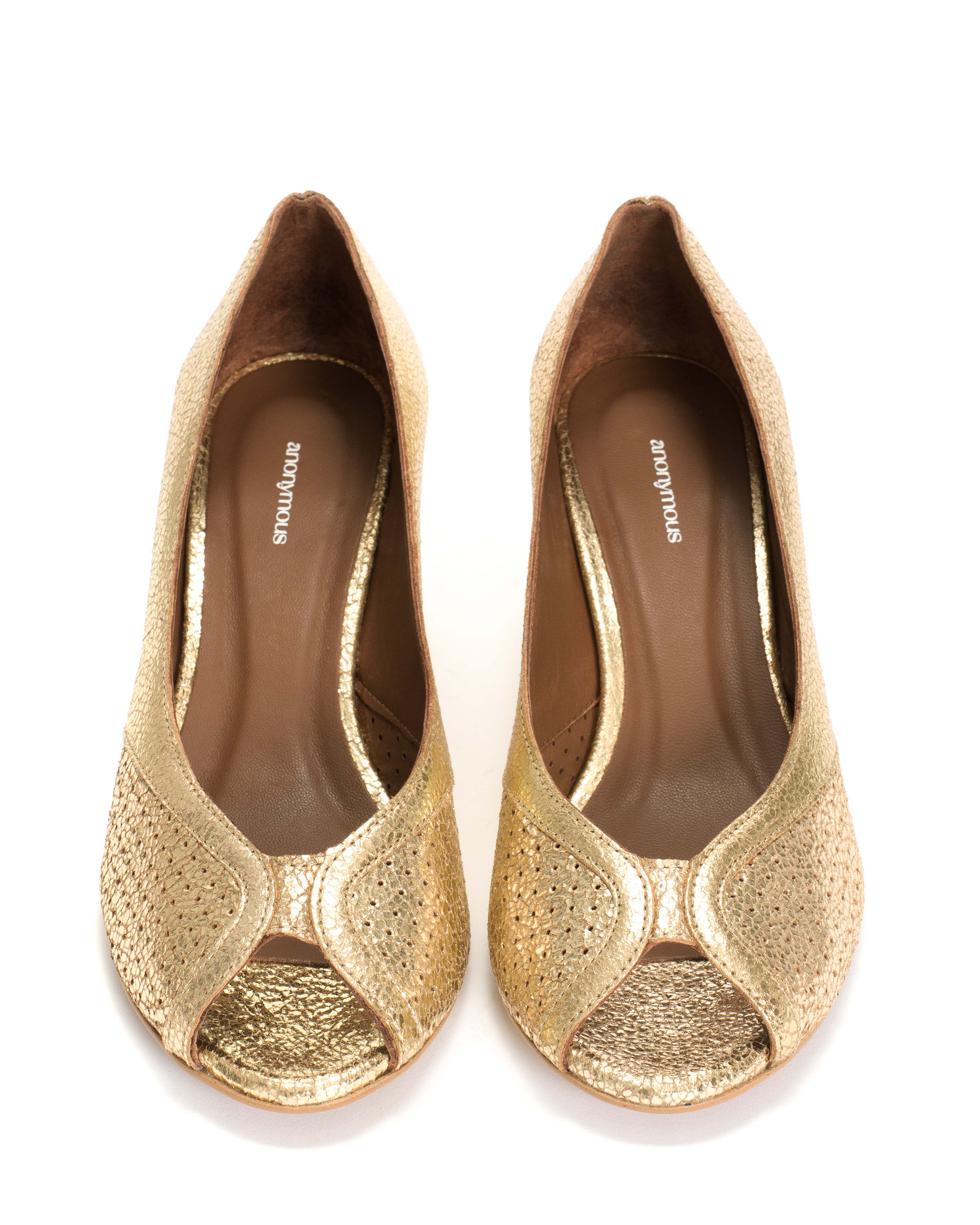 Tiffany stiletto Crackled metallic goat Gold - Image 3