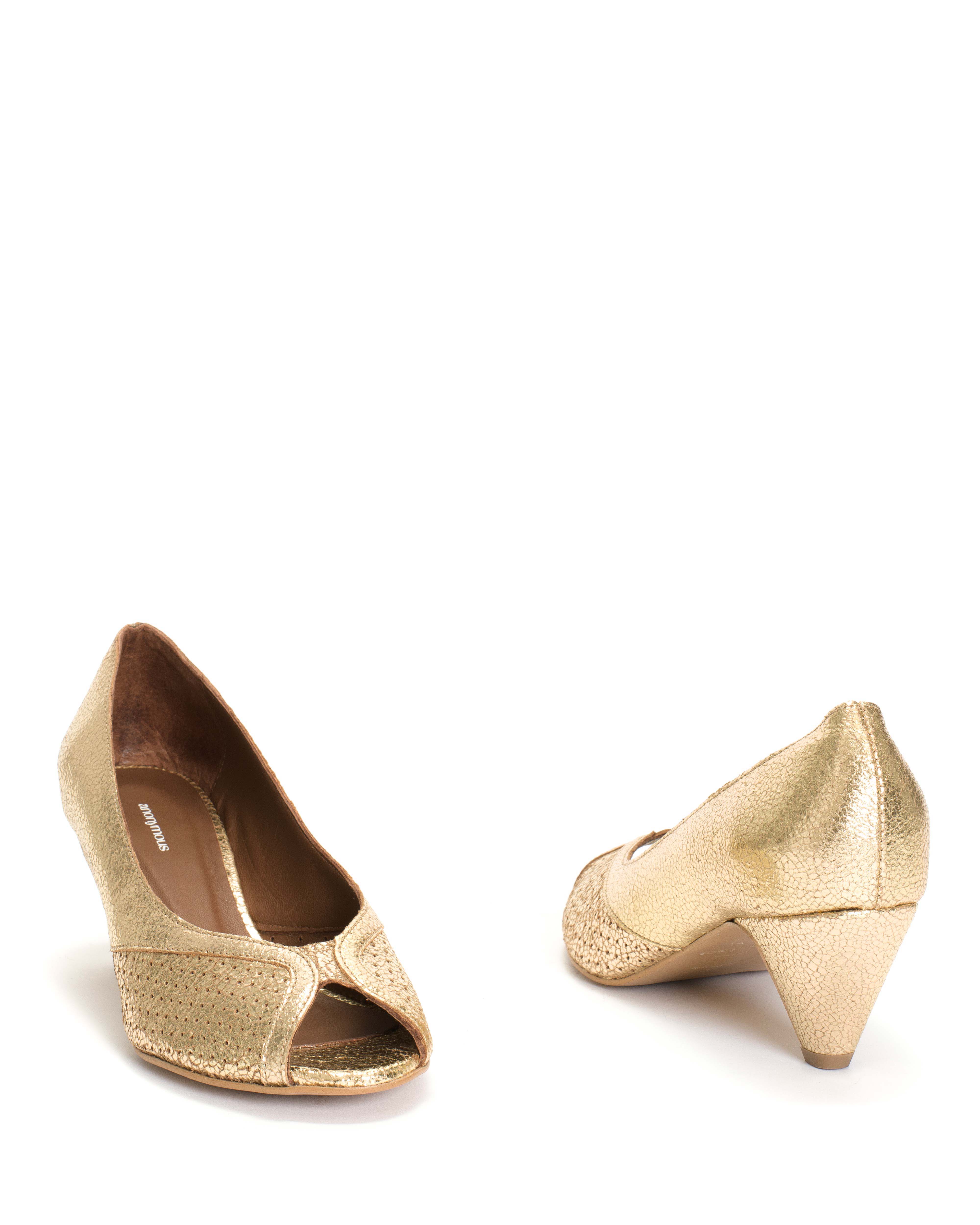Tiffany stiletto Crackled metallic goat Gold - Image 5