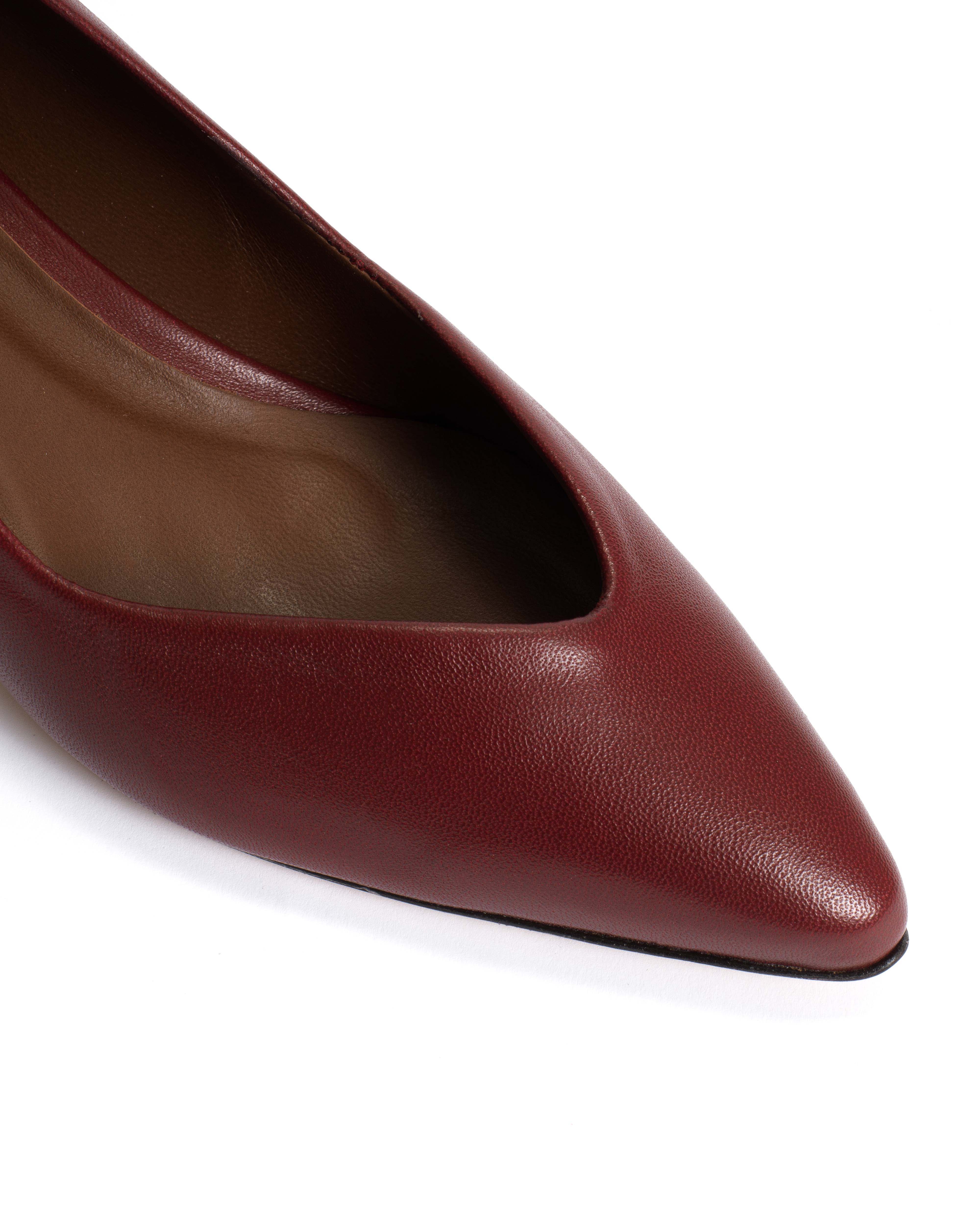 Trini 40 stiletto Shiny lamb Pomegranate - Image 6