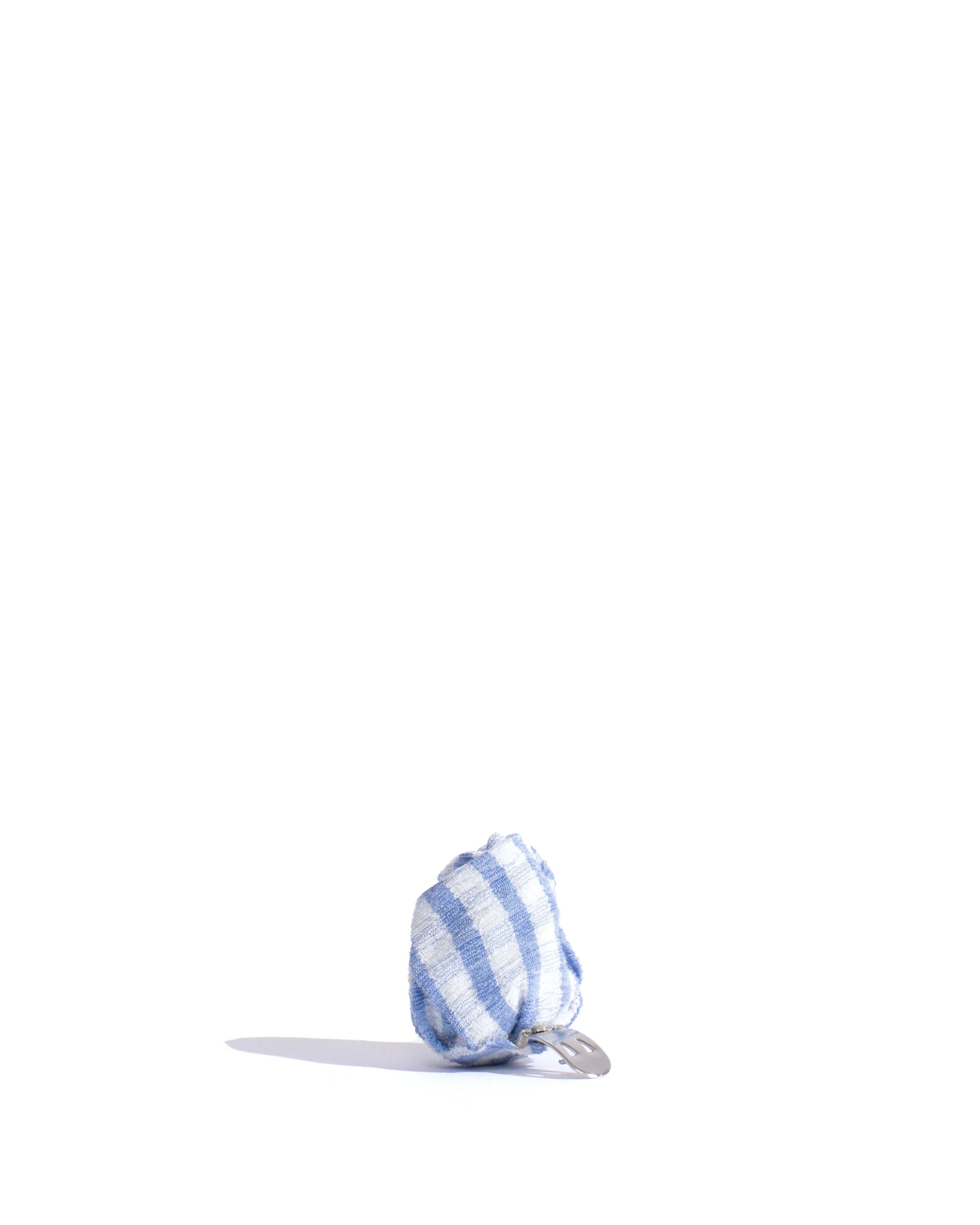 Tulip shoe clip Pleated gingham Bubble blue - Image 3