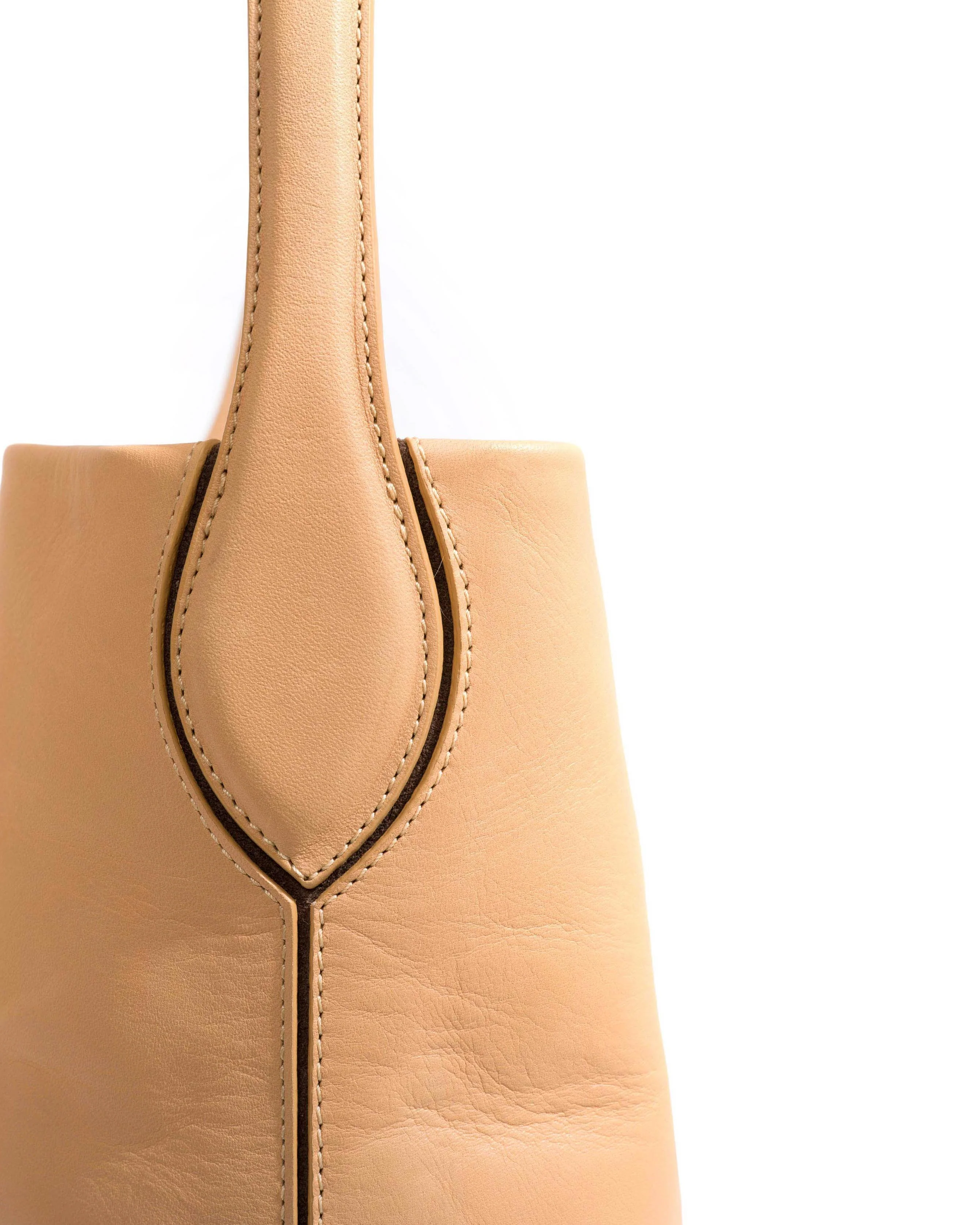 Versa everyday bag Vegetal soft calf Natural tan - Image 6