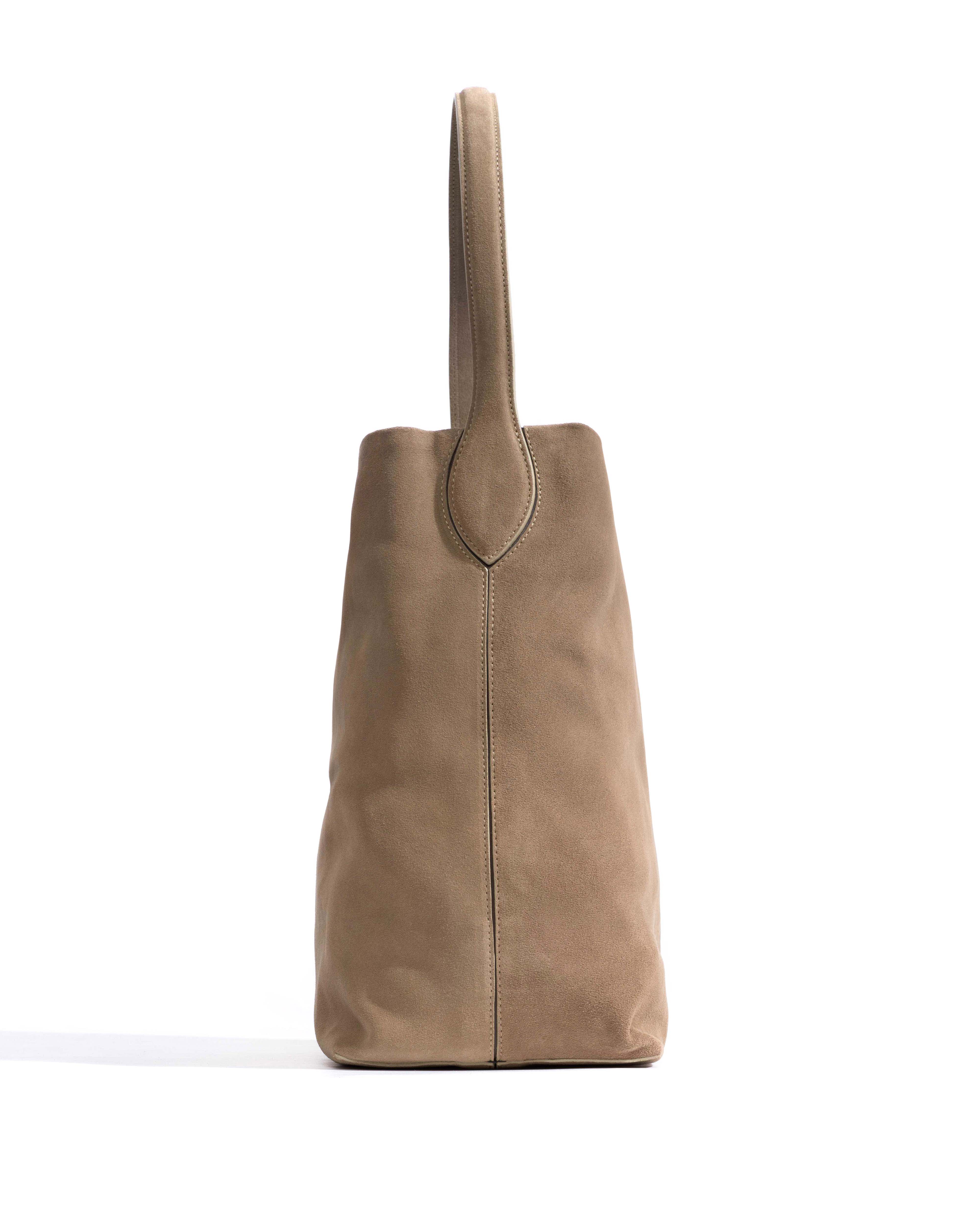 Versa slouchy everyday bag Calf suede Mushroom - Image 3