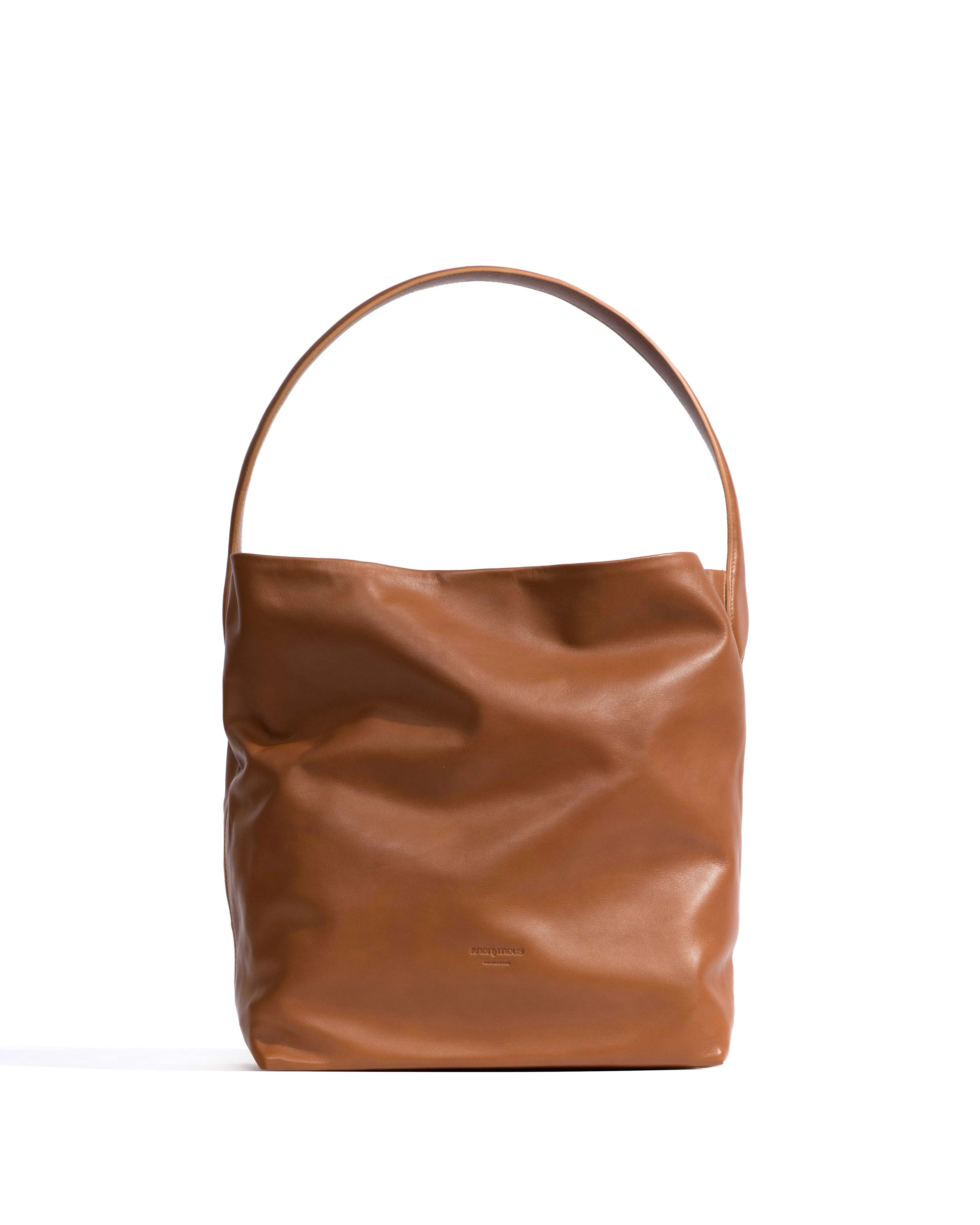 Versa slouchy everyday bag Soft calf Camel