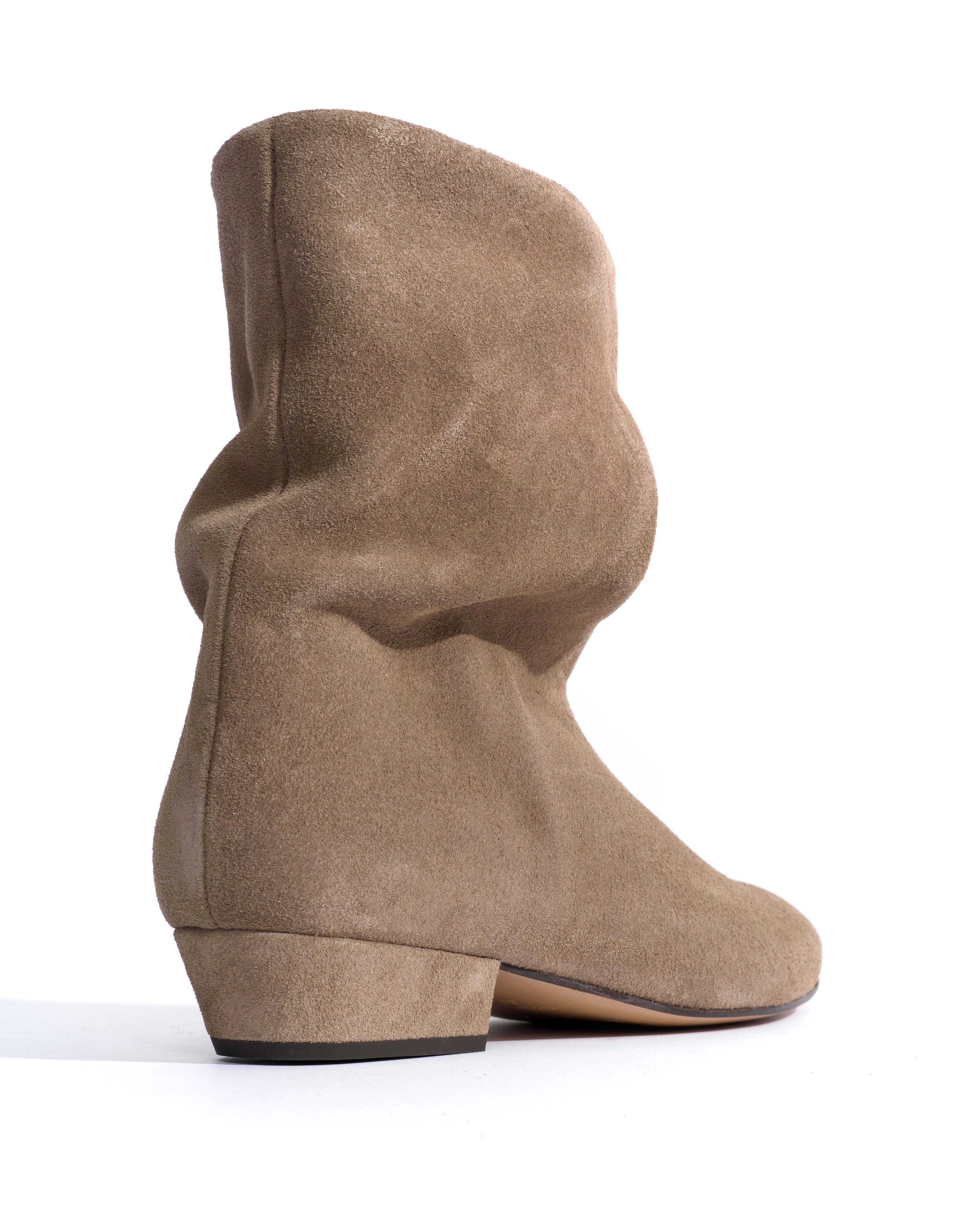Vully 20 Calf suede Mushroom - Image 3