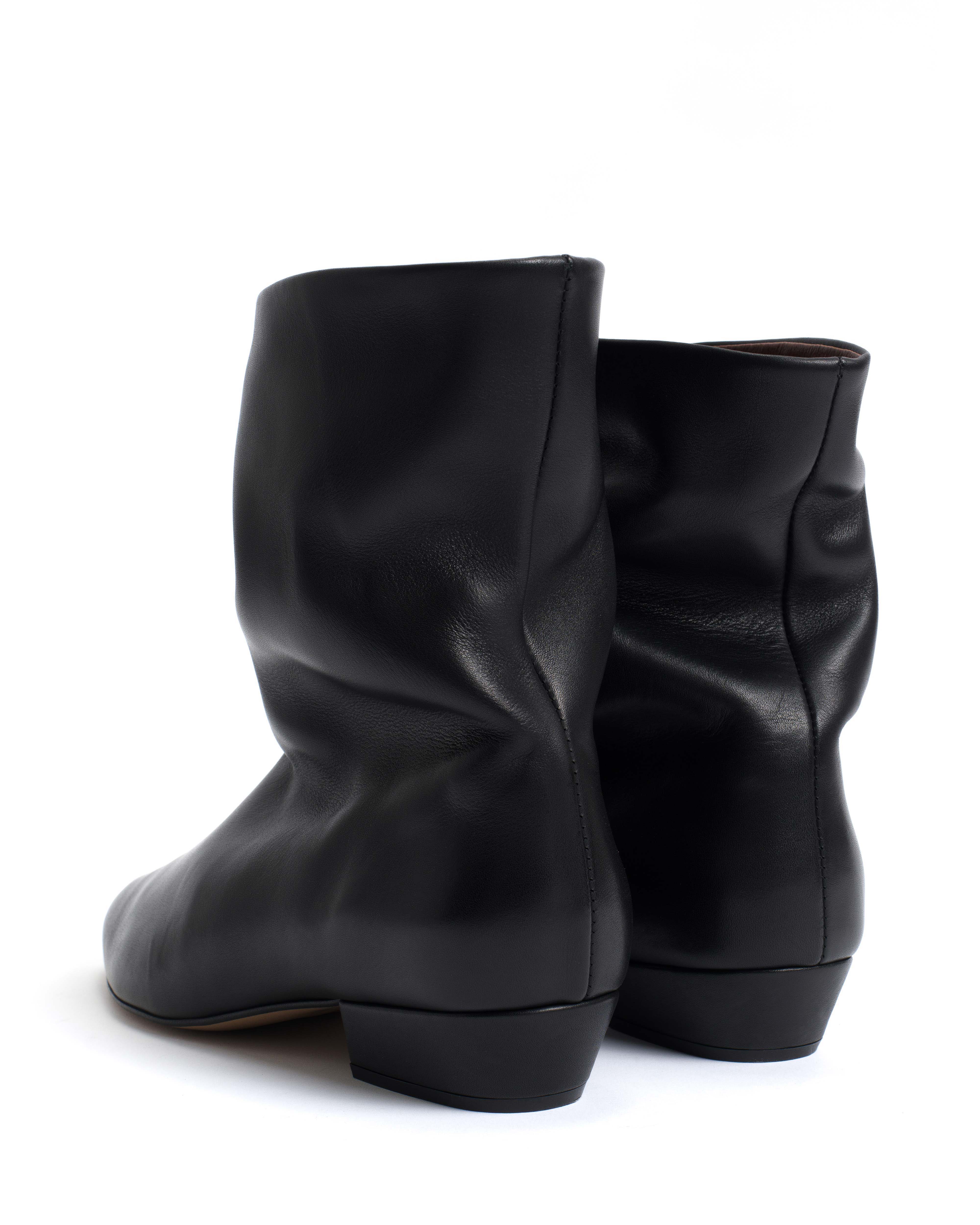 Vully 20 Soft calf Black - Image 5