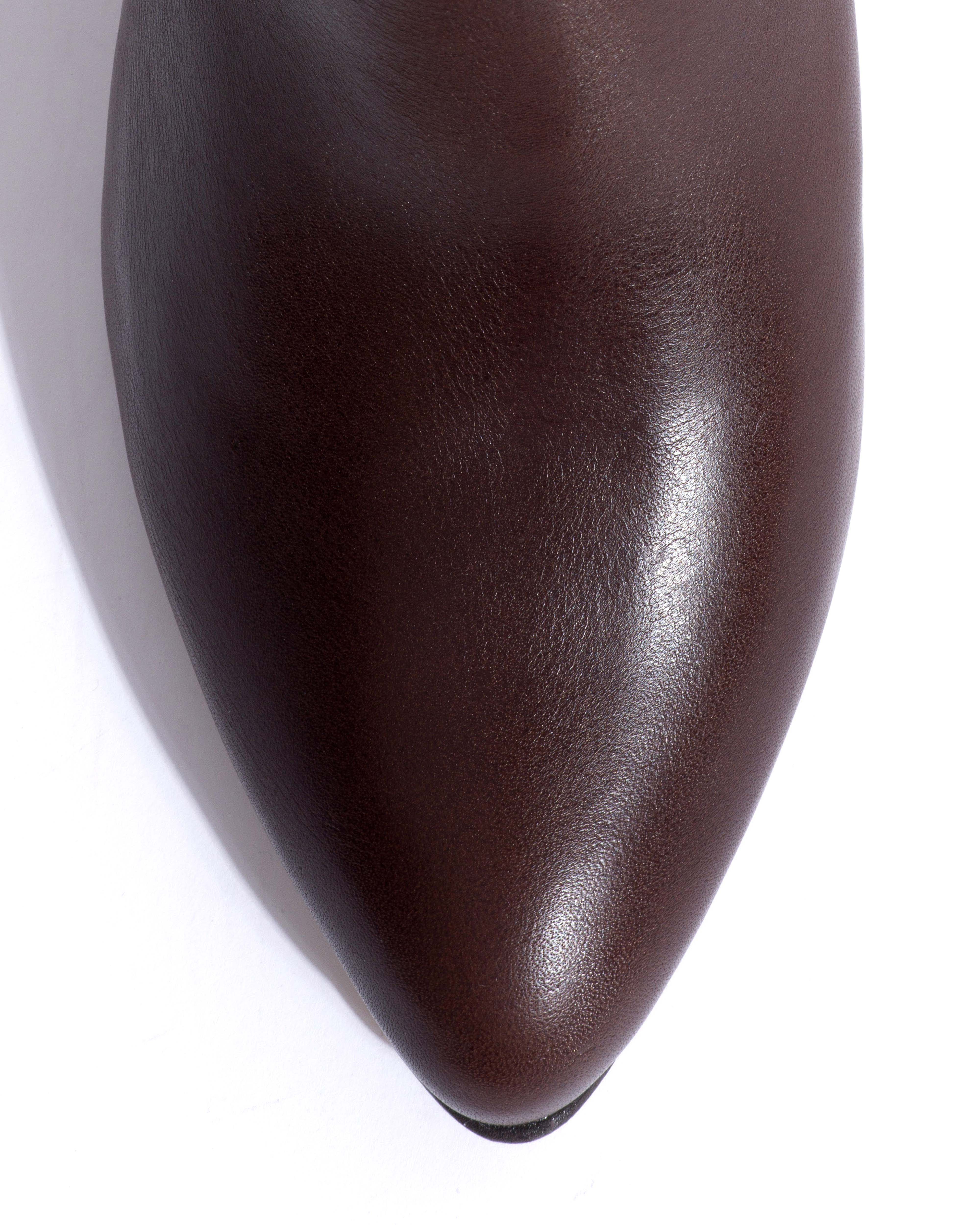 Vully 50 triangle Vegetal soft calf Coffee brown - Image 5