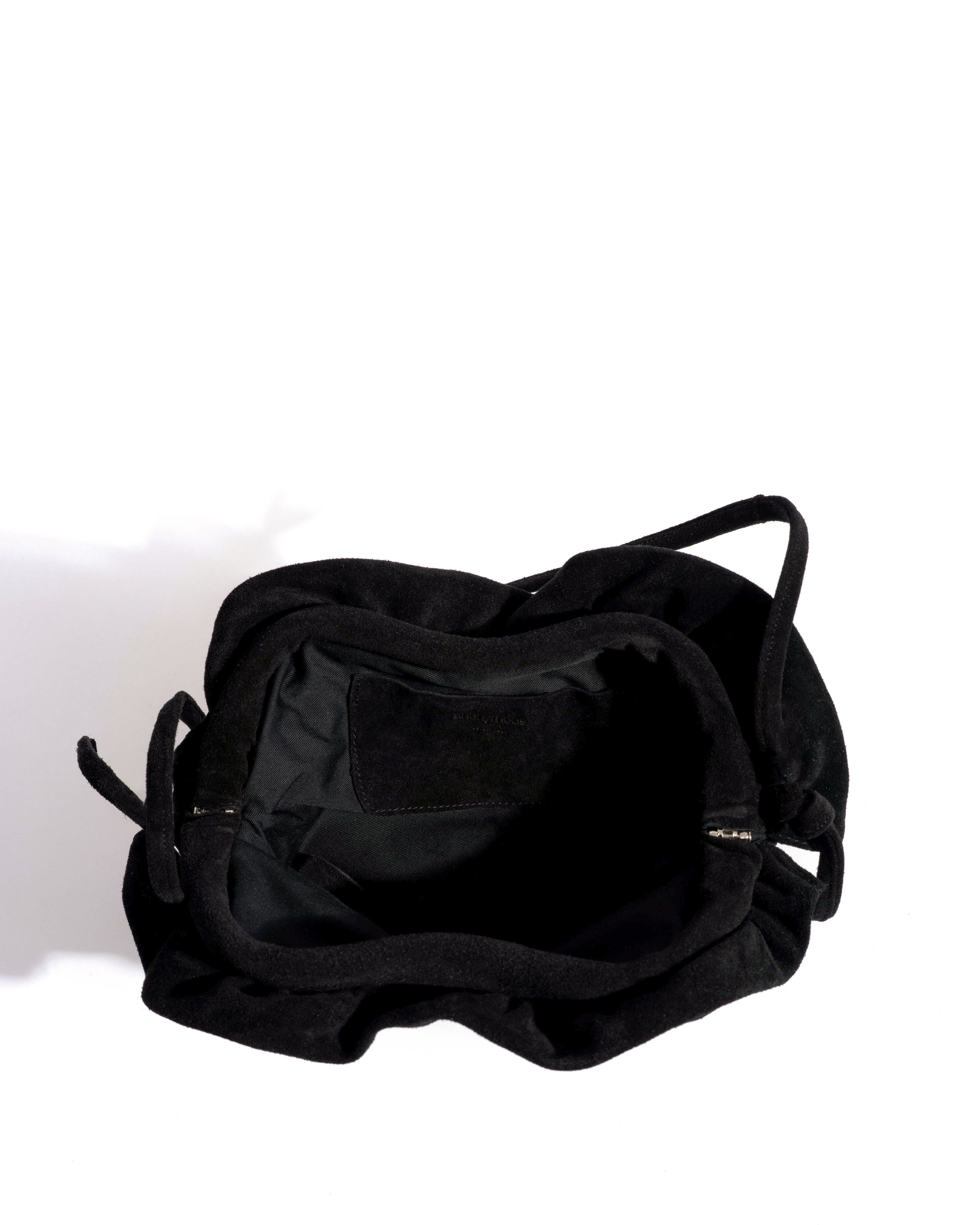 Zally classic heart bag Calf suede Black - Image 4