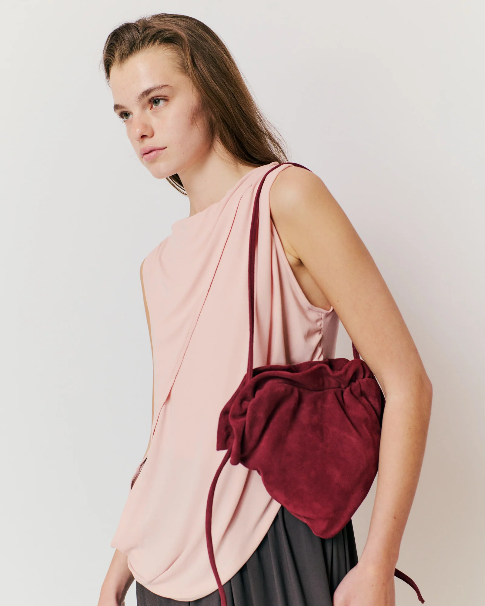 Zally classic heart bag Calf suede Pomegranate - Image 3